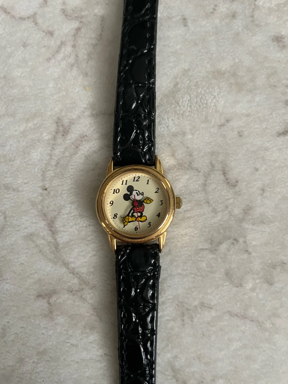 N/A stylish black